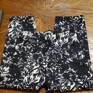 M &S  woman crop size UK  8